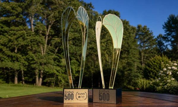 Locul 20 în Top Forbes 500